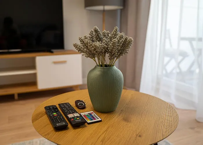 Ursus Comfy Apartment With Free Parking