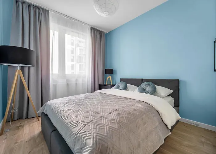 Ursus Comfy Apartment With Free Parking